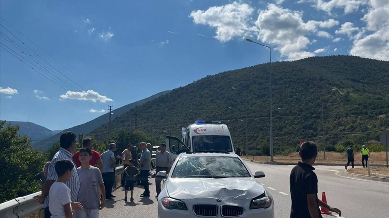 Amasya'da otomobilin çarptığı yaya yaşamını yitirdi