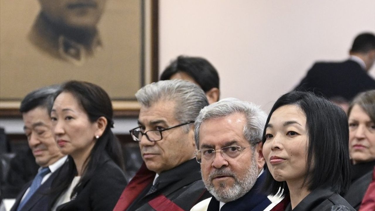 Ankara Üniversitesi, Japonya Altes Prensesi Akiko Mikasa'ya Sanat Tarihi Alanında Fahri Doktora Verdi