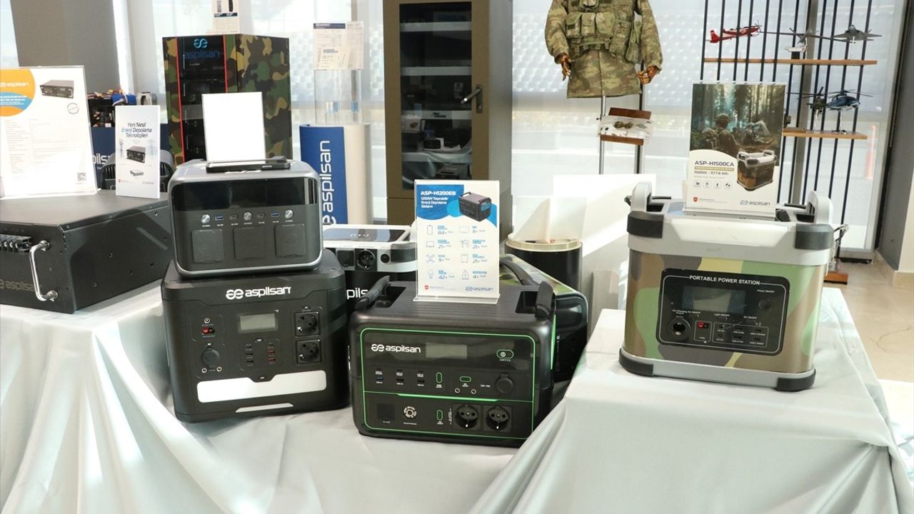 ASPİLSAN Enerji, afetlere yönelik bavul, çanta ve raf tipi taşınabilir bataryalar geliştirdi