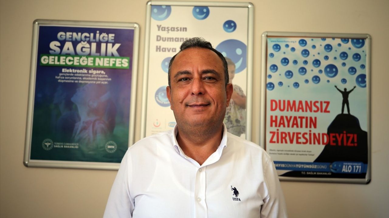 Aydın'da 30 yıllık sigara bağımlılığını Sağlıklı Hayat Merkezi desteğiyle bırakan memur