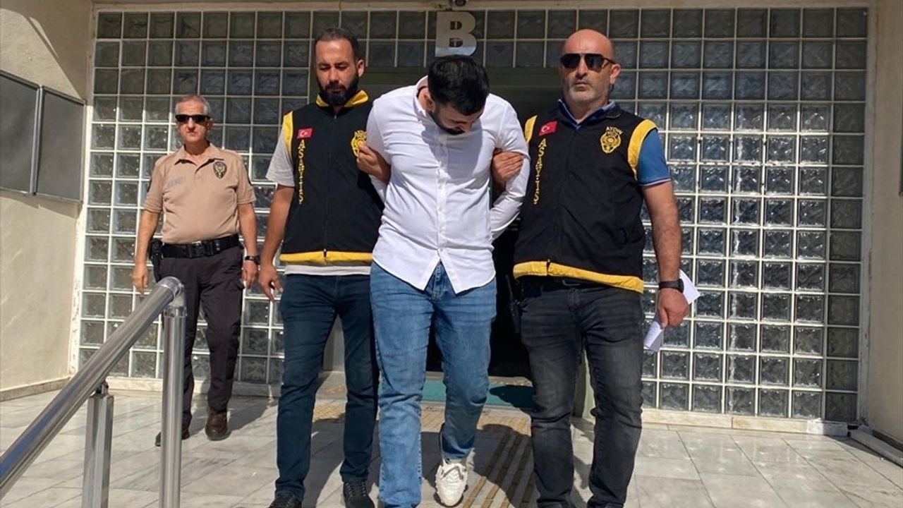 Aydın'da kendisini MİT görevlisi olarak tanıtıp dolandırdığı iddia edilen şüpheli İstanbul'da tutuklandı