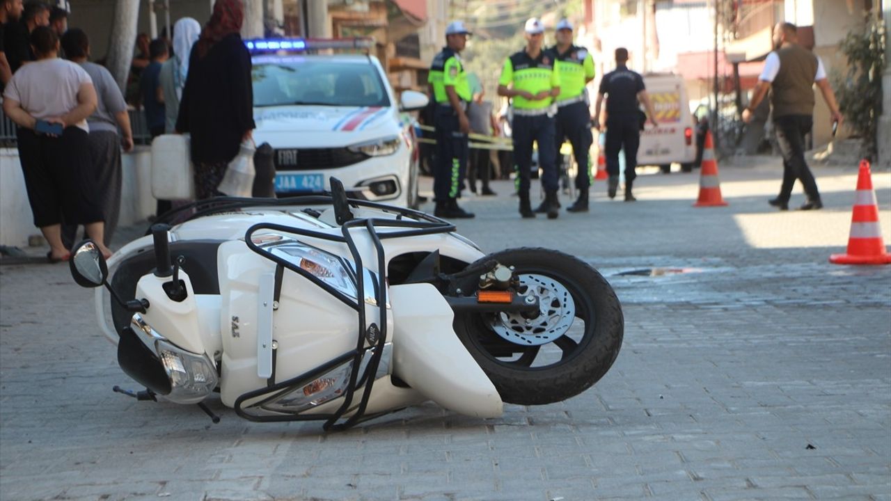 Aydın Nazilli'de ehliyetsiz motosiklet kazası: 16 yaşında genç yaşamını yitirdi