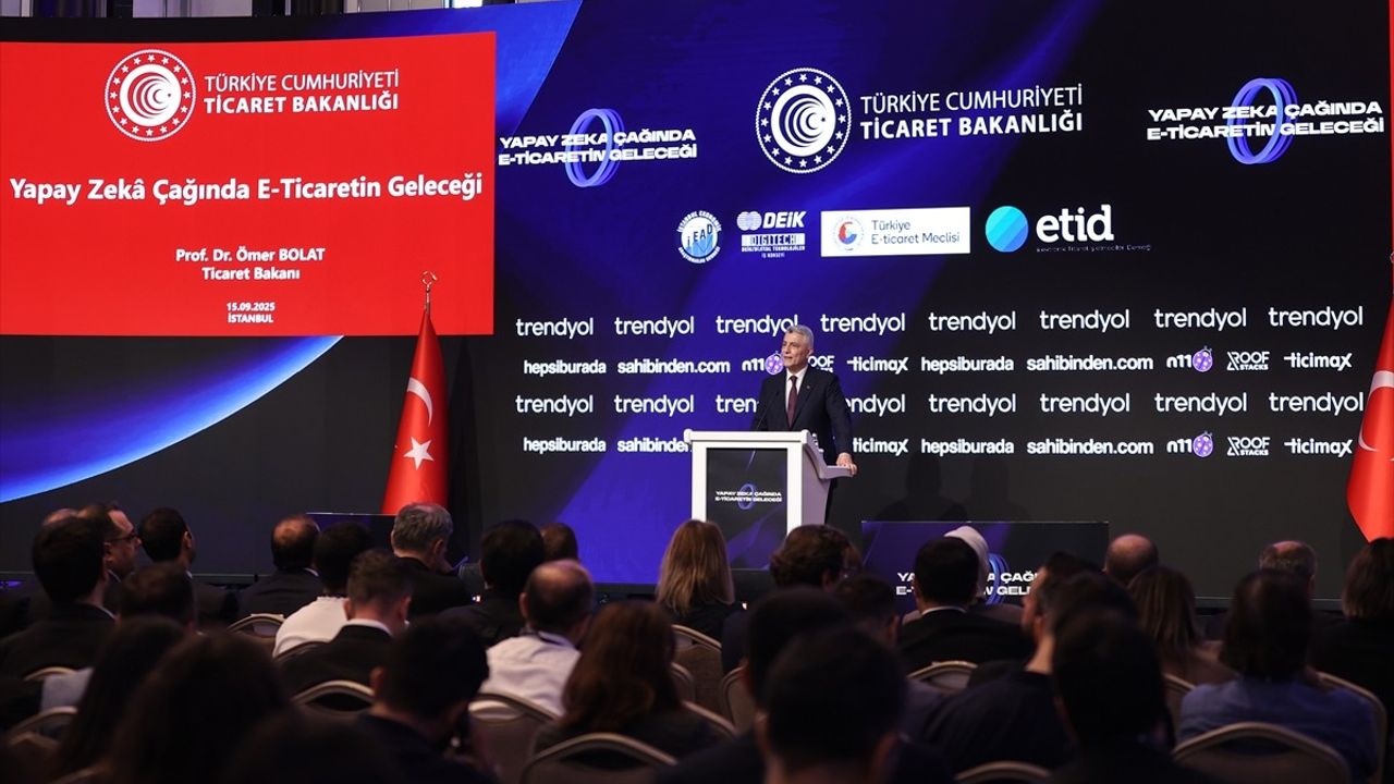 Bakan Bolat açıkladı: 21 Kasım'da e-ticaret festivali — 'Yapay Zeka Çağında e-Ticaretin Geleceği' zirvesi İstanbul'da başladı