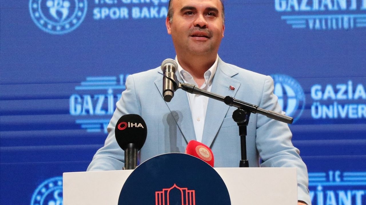 Bakan Kacır Gaziantep'te: Güvenilir ve yerli yapay zekâ geliştirmek zorundayız