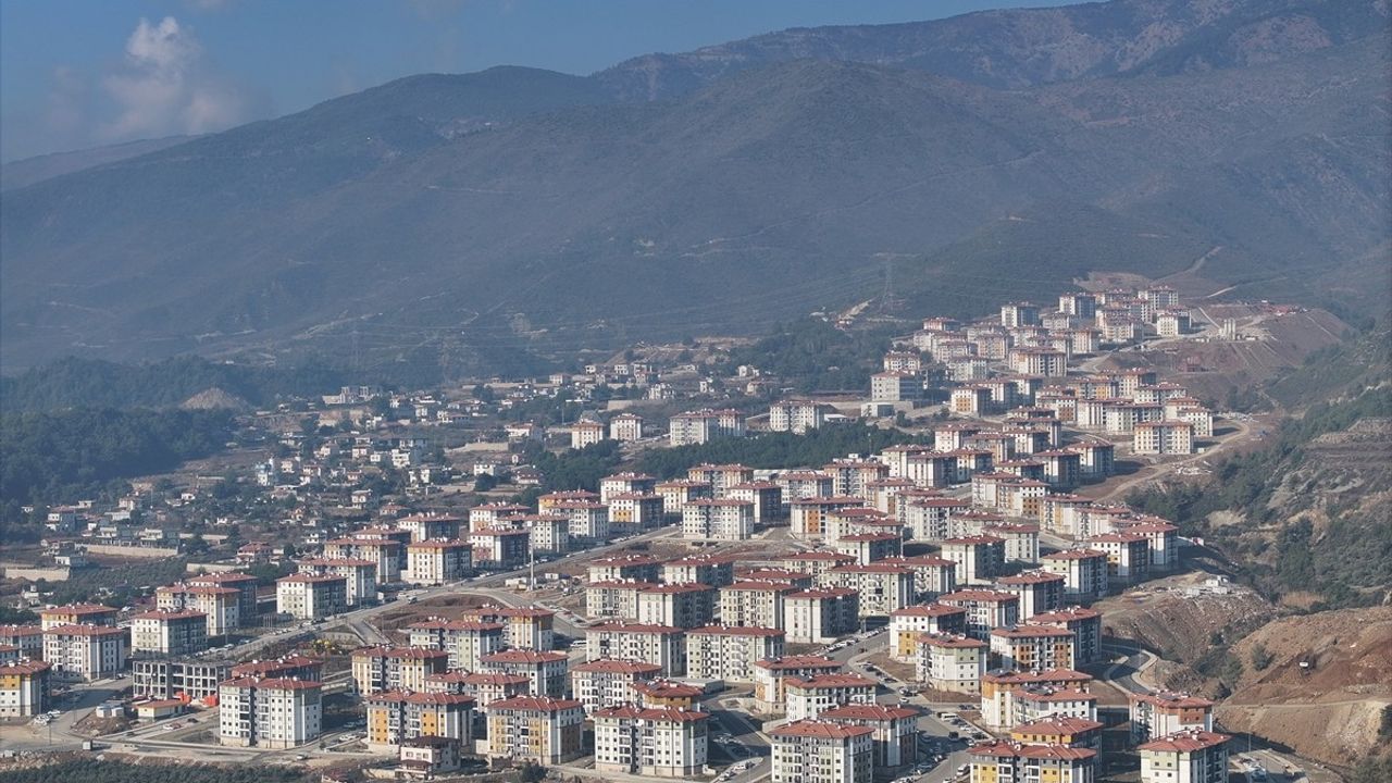 Bakan Kurum: Malatya'da tamamlanan 300 bin konut 6 Eylül'de sahiplerine teslim edilecek