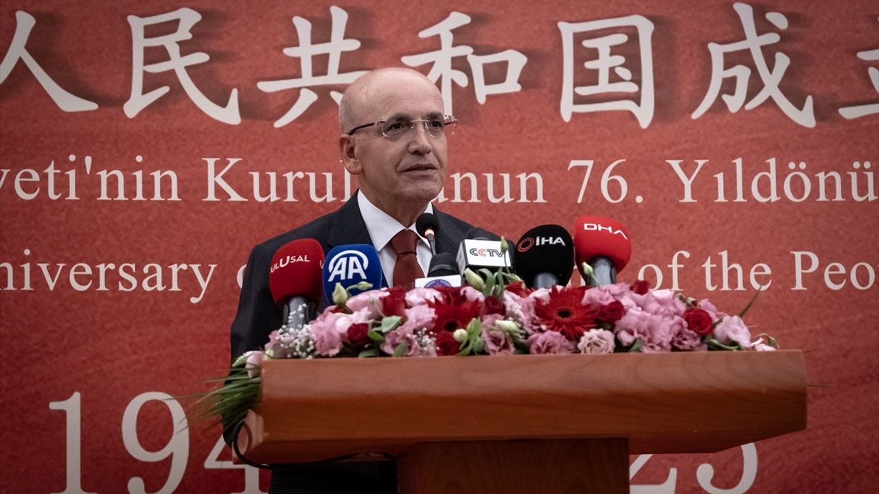 Bakan Şimşek: Belirsiz dönemler Türkiye-Çin işbirliğini güçlendiriyor