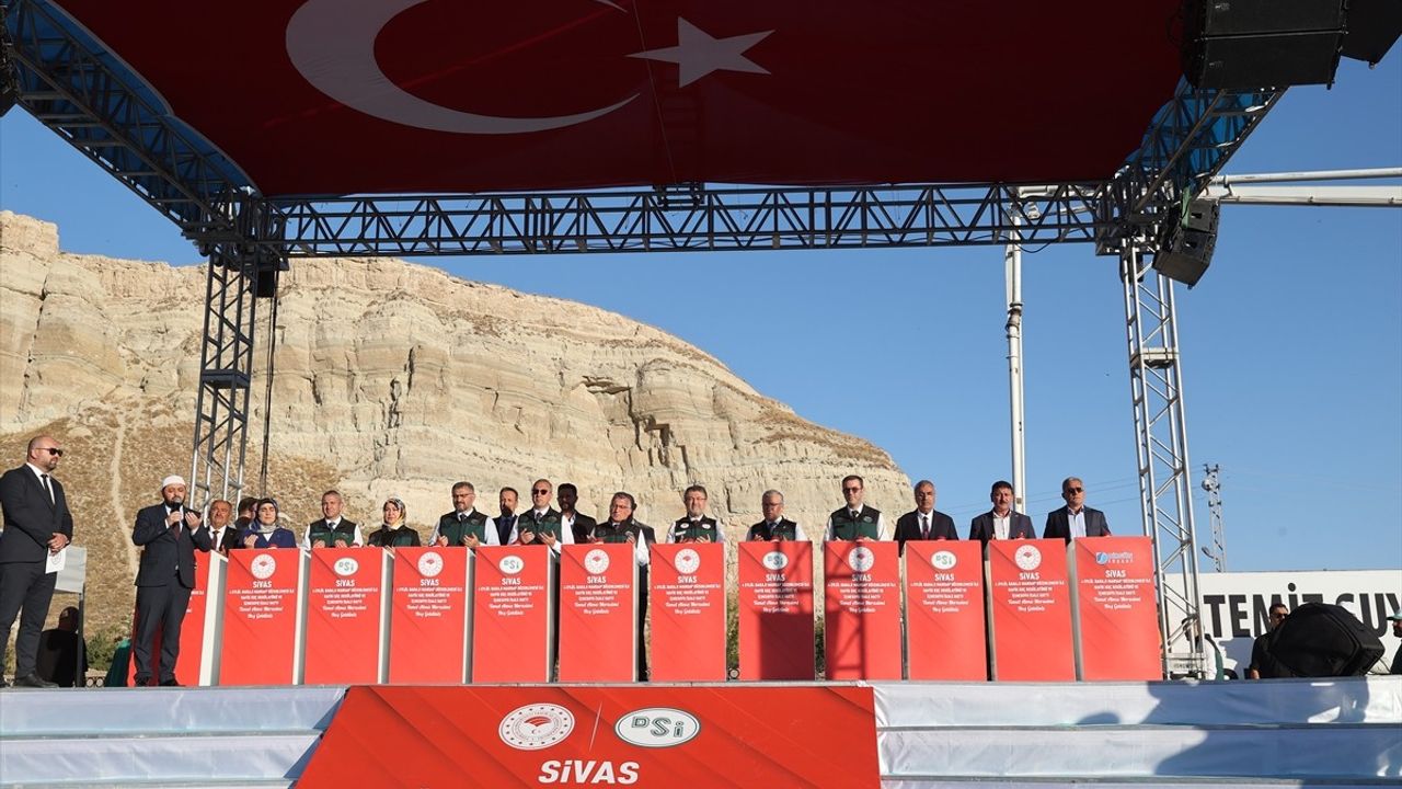 Bakan Yumaklı: Sivas'ta 1,5 milyar lira tutarındaki su yatırımlarıyla içme suyu ve taşkın riskine çözüm hedefleniyor
