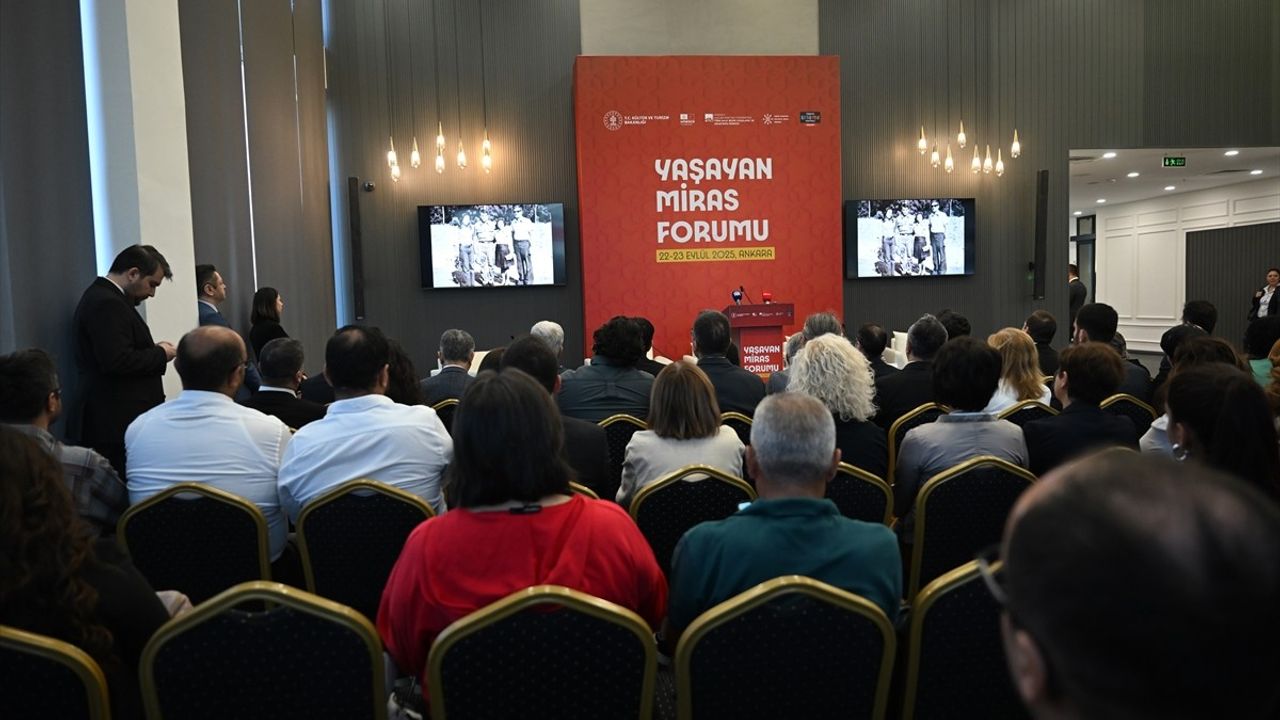 Başkent'te 'Yaşayan Miras Forumu' başladı