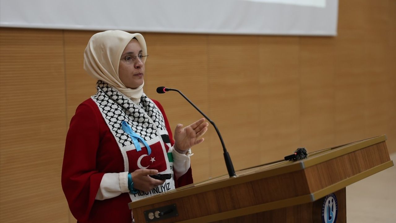 Bayburt Üniversitesi 2025-2026 akademik yılını 'İlk Dersim Filistin' temasıyla açtı