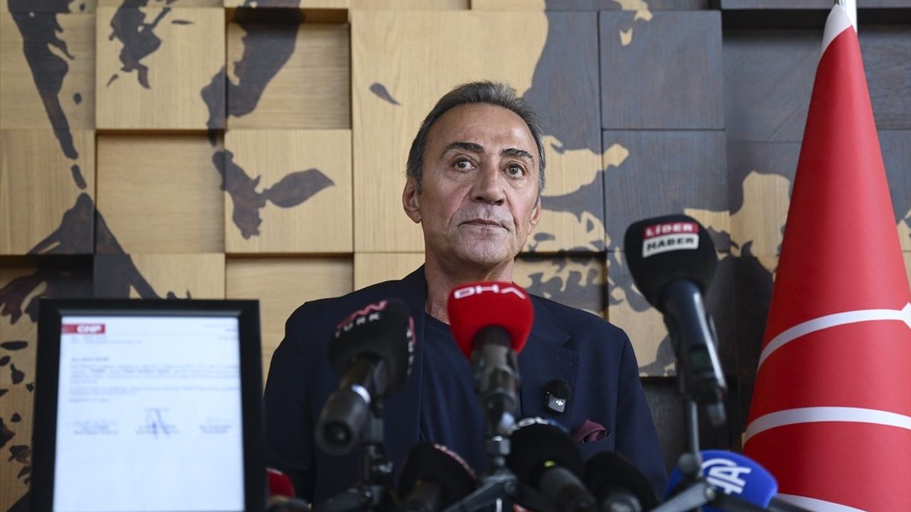 Berhan Şimşek, CHP İstanbul İl Yönetiminin Görevden Alınmasında Genel Merkezi Sorumlu Tuttu