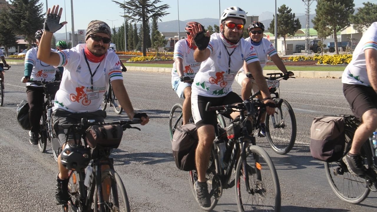 Beyşehir Gölü'nde 13. Bisiklet Festivali başladı