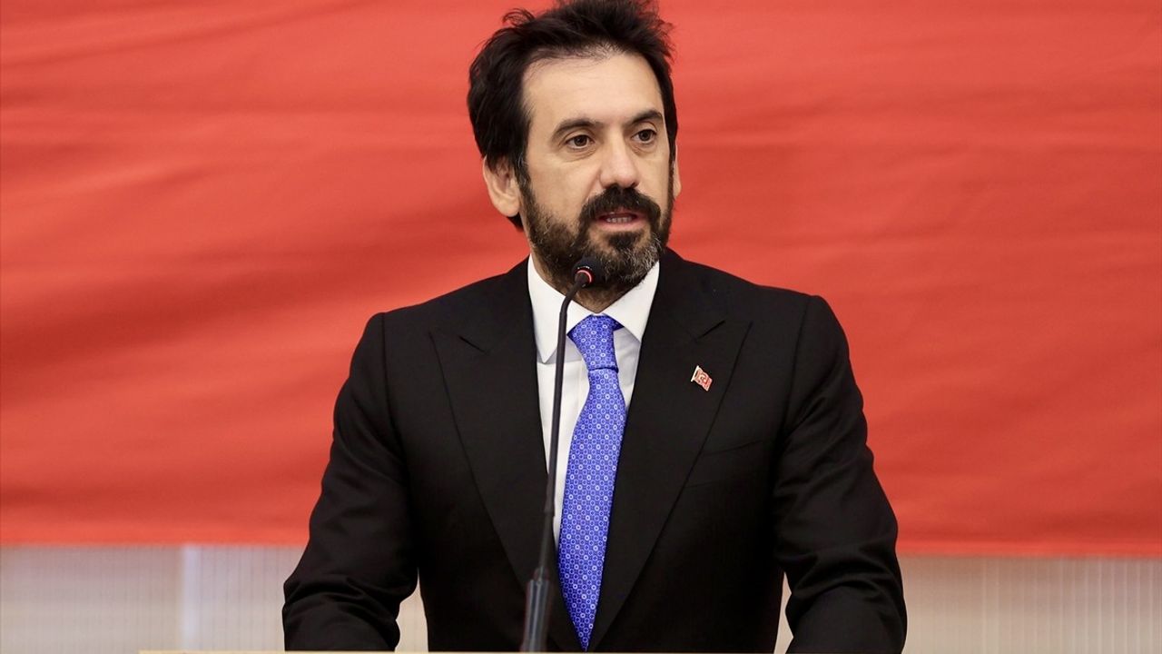 Bingöl'de 'Bir Anadolu Şenliği' başladı: Mumcu birlik ve kültürü vurguladı