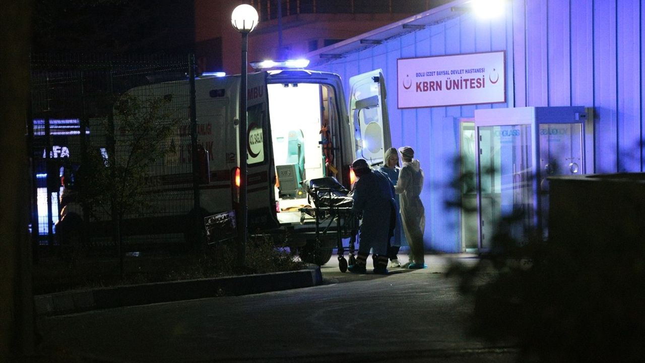 Bolu'da yakıt deposundaki şüpheli madde kokusundan etkilenen 9 polisten 8'i taburcu edildi