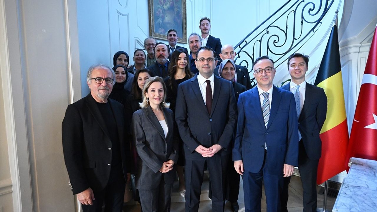 Brüksel Büyükelçisi Görkem Barış Tantekin, Türk Basınıyla İlk Görüşmesini Gerçekleştirdi