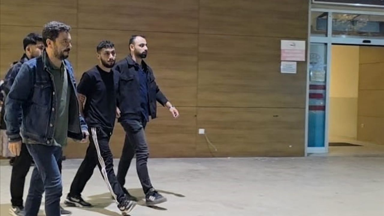 Bursa İnegöl'de bıçaklı kavga: 1 kişi ağır yaralandı