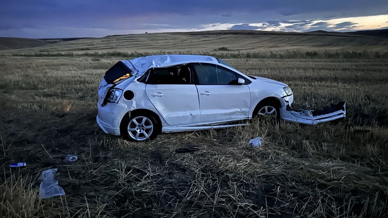 Çorum'un Alaca ilçesinde devrilen otomobil: 1 ölü, 4 yaralı