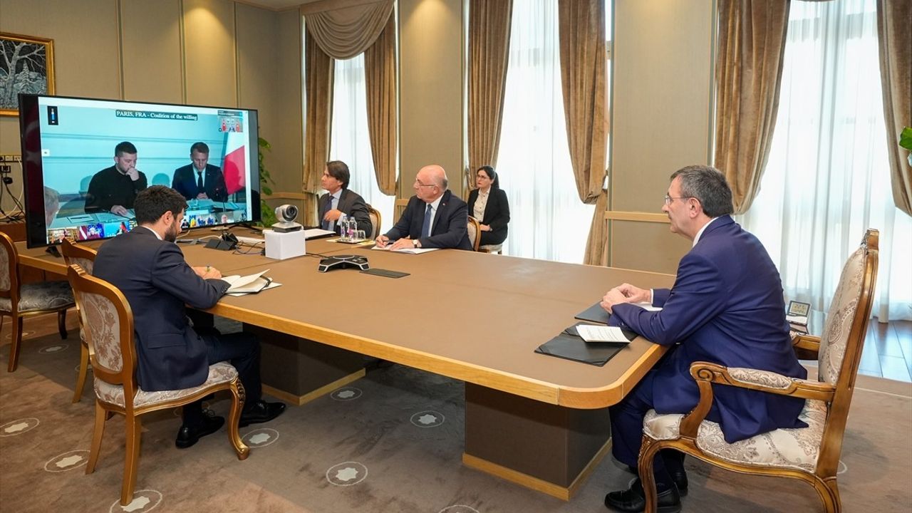 Cumhurbaşkanı Yardımcısı Yılmaz Gönüllüler Koalisyonu Liderler Zirvesi'ne çevrim içi katıldı