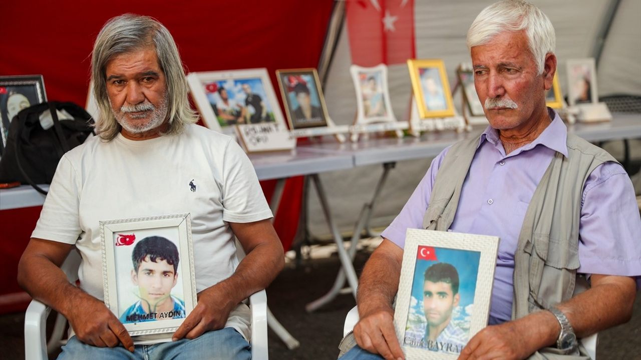 Diyarbakır anneleri evlat nöbetini 2203. günde sürdürüyor