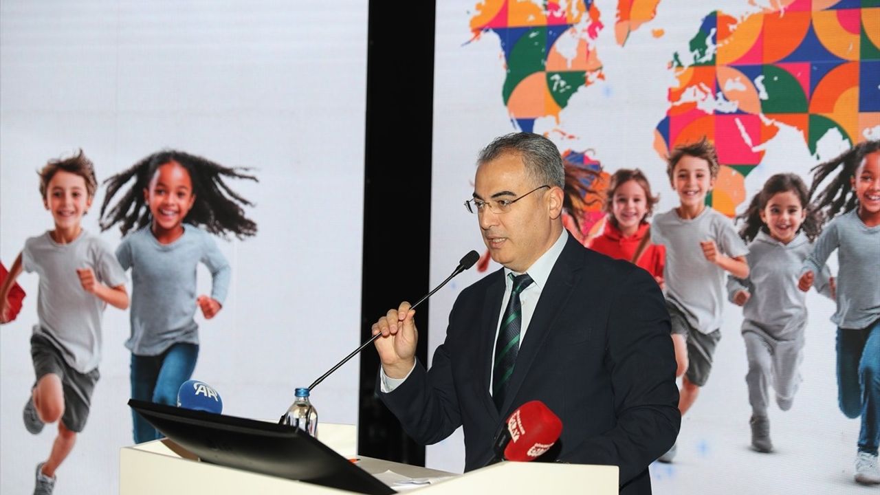 Diyarbakır'da 5. Doğu Pediatri Kongresi başladı — 9 ülkeden 156 konuşmacı, 21 oturum