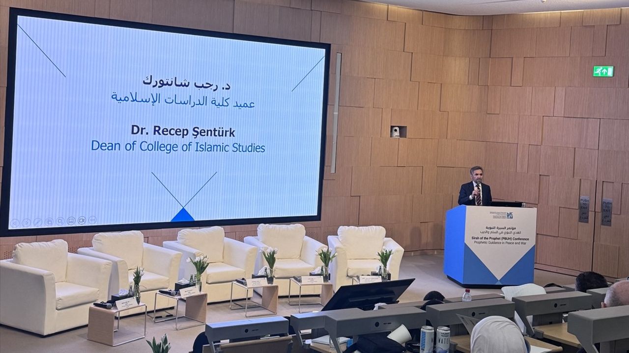 Doha'da 'Savaşta ve Barışta Nebevî Rehberlik' konferansı: Nebevî savaş ve barış ahlakı tartışıldı