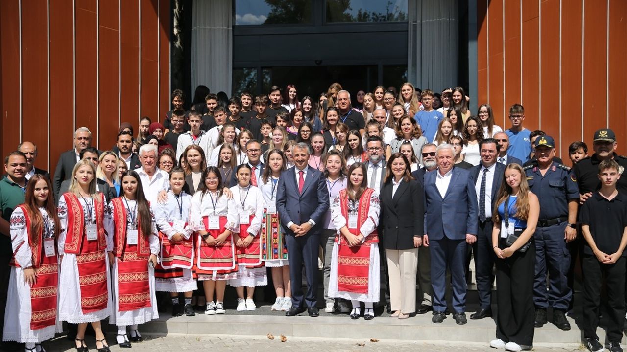 Dördüncü Balkanlarda Kültür, Fikir Sanat, Spor Faaliyetleri Programı Edirne'de başladı