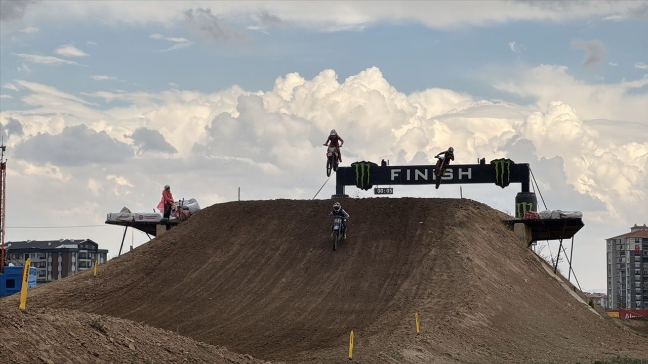 Dünya Motokros Şampiyonası: Afyonkarahisar, MXGP ve MX2 için kritik durak