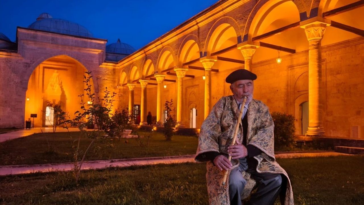 Edirne Sağlık Müzesi, Gece Müzeciliğiyle 3 Ayda Yaklaşık 3 Bin Ziyaretçi Ağırladı