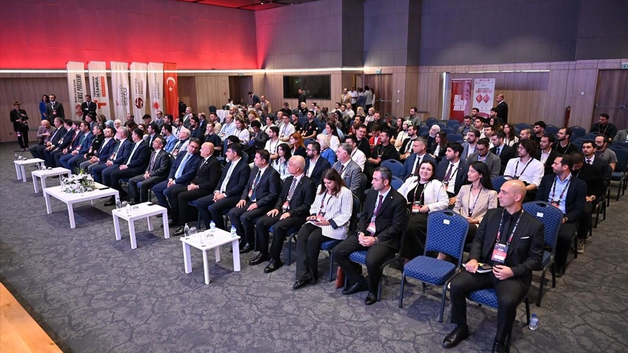 ELMAS Programı Çalıştayı Teknopark İstanbul'da: Savunma Sanayisi İçin İnsan Kaynağı Stratejileri Tartışıldı