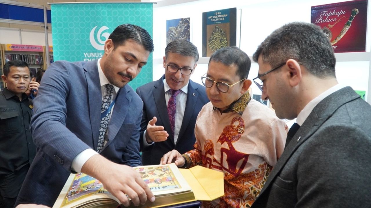 Endonezya Uluslararası Kitap Fuarı'nda Türkiye Standı Yoğun İlgi Görüyor