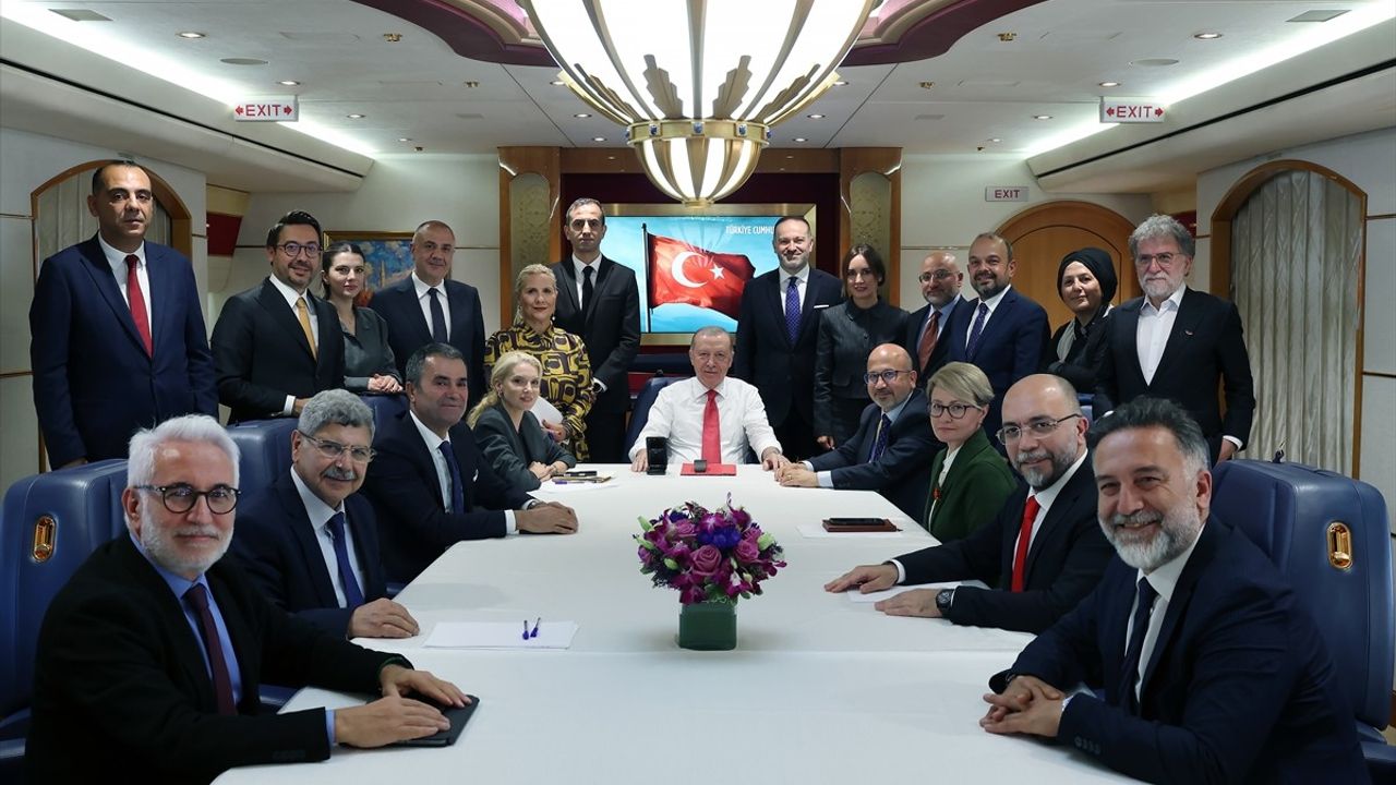 Erdoğan: Trump ile 'samimi, yapıcı ve verimli' görüşme; Gazze ve 100 milyar dolarlık ticaret hedefi gündemde