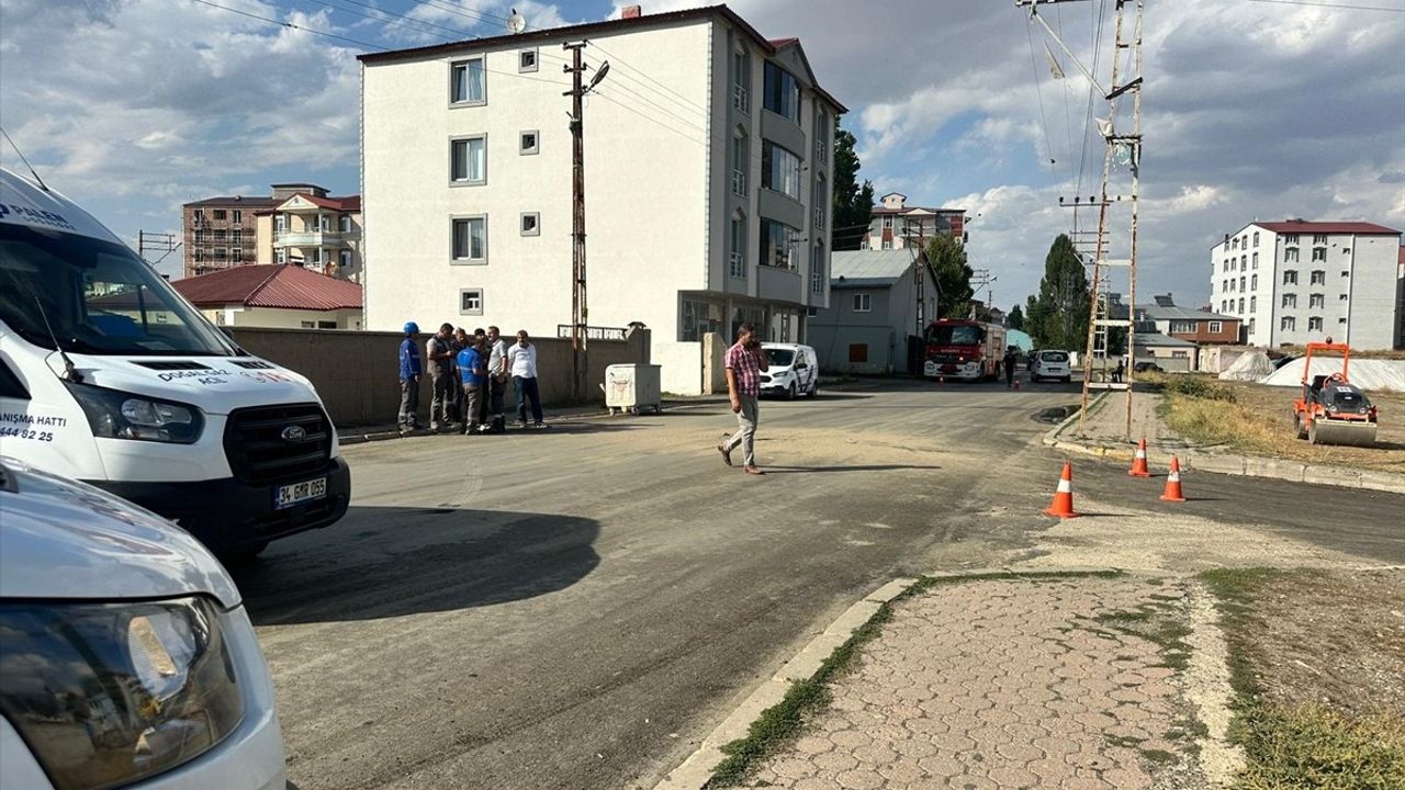 Erzurum Horasan'da doğalgaz şüphesi: Adnan Menderes Mahallesi tahliye edildi