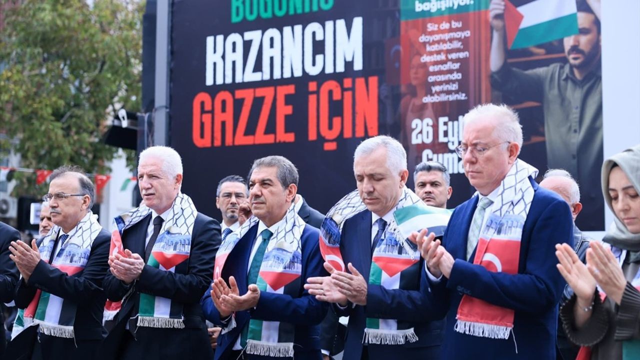 Esenler'de 15 bin esnaf 'Bugünkü Kazancım Gazze İçin' kampanyasıyla gelirini Gazze'ye bağışlayacak