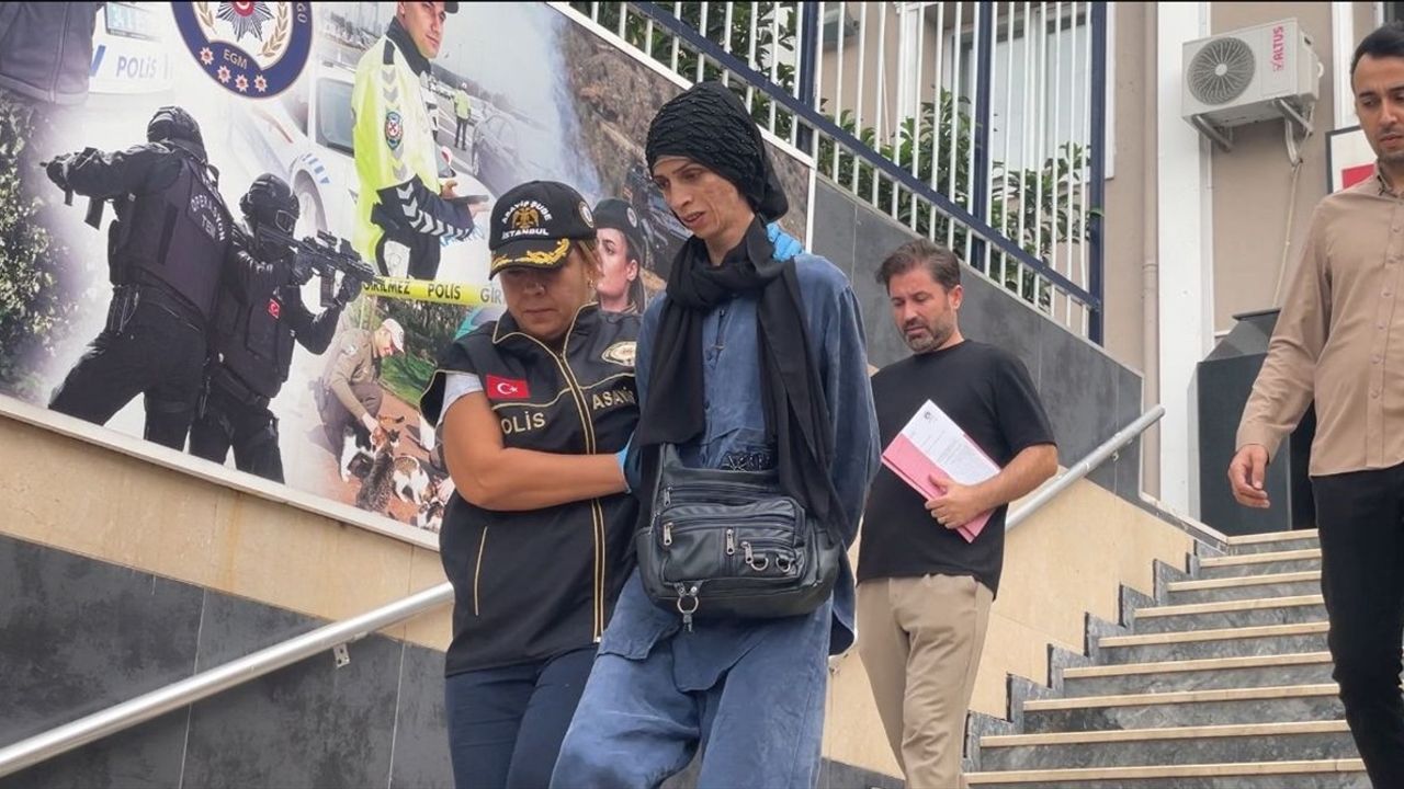 Fatih'te yankesicilikle turistin cüzdanını çalan şüpheli tutuklandı