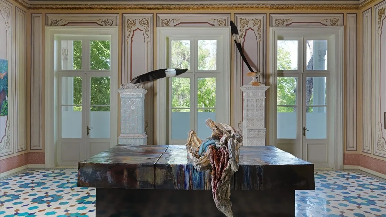 Folia sergisi Bağlarbaşı Abdülmecid Efendi Köşkü'nde açıldı — Küratörler Selen Ansen, Eda Berkmen