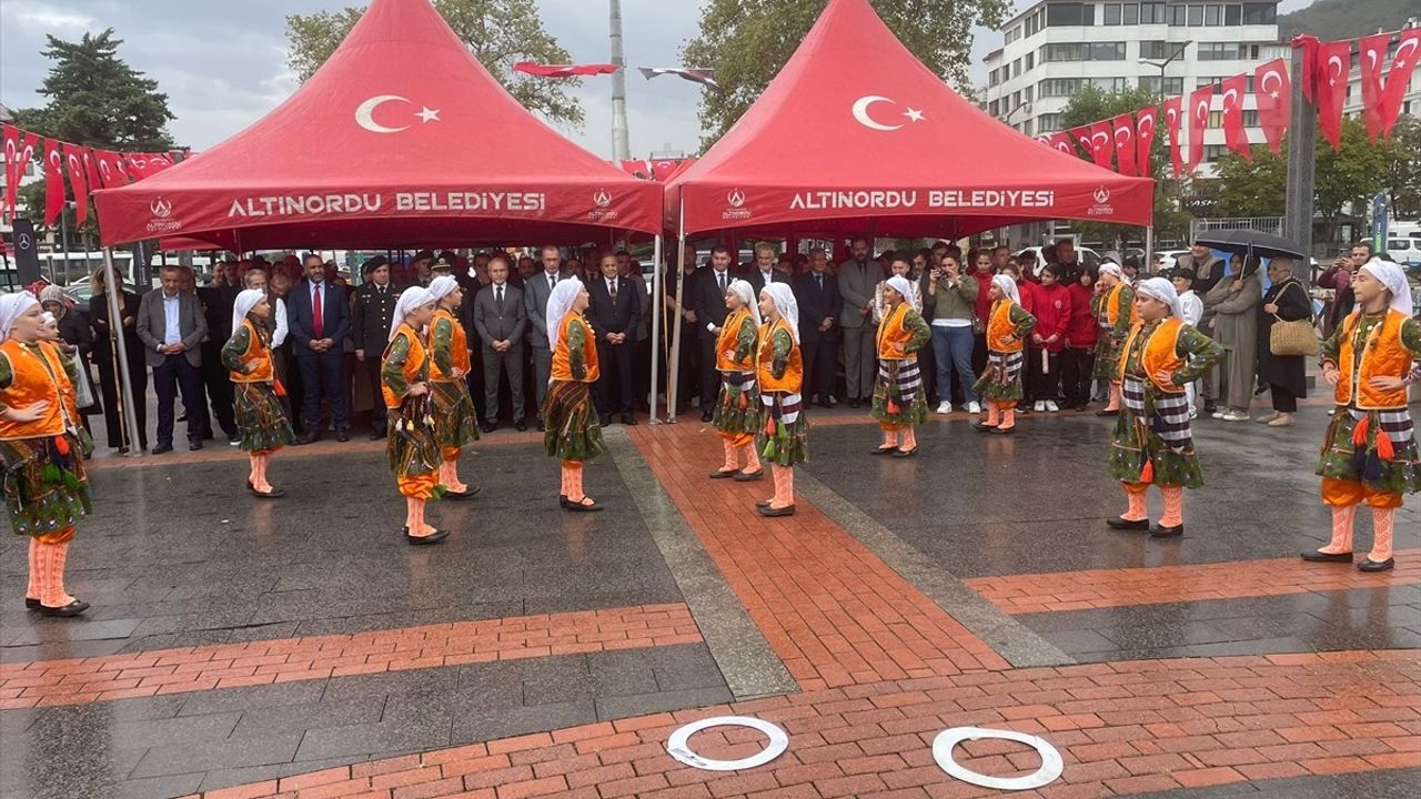 Gazi Mustafa Kemal Atatürk'ün Ordu'ya Gelişinin 101. Yıldönümü Törenle Anıldı