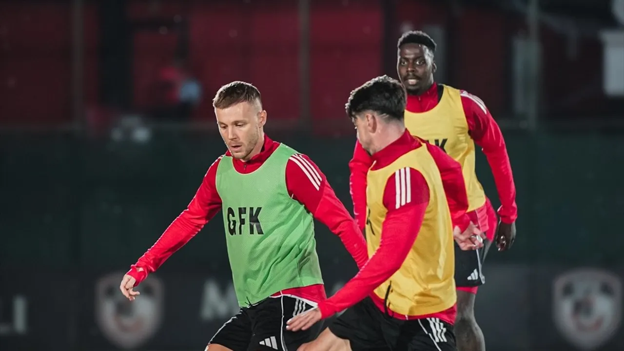Gaziantep FK, Fatih Karagümrük Maçı İçin Hazırlıklara Başladı