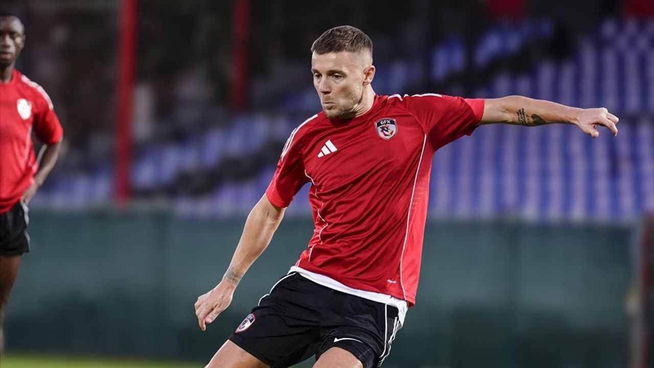 Gaziantep FK, Kocaelispor maçı hazırlıklarını Burak Yılmaz yönetiminde sürdürdü