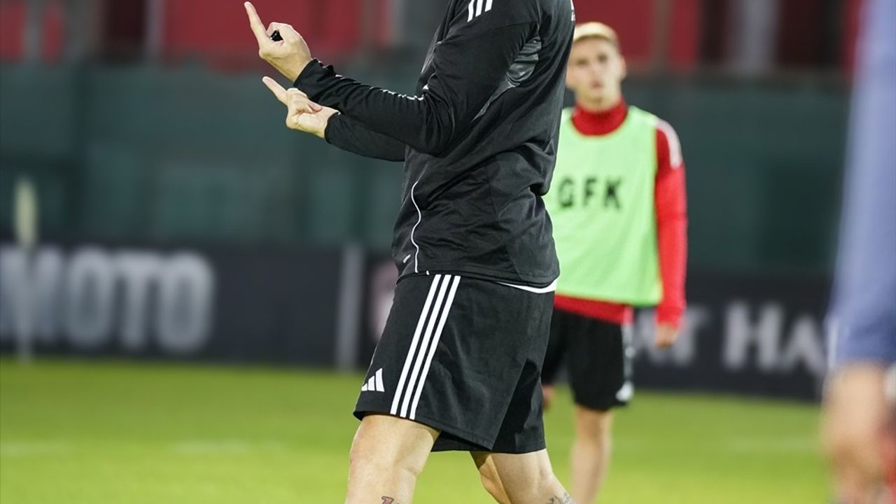 Gaziantep FK, Samsunspor maçı hazırlıklarını Burak Yılmaz yönetiminde sürdürdü