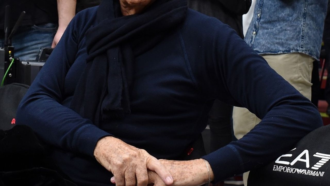 Giorgio Armani 91 yaşında hayatını kaybetti — Armani Grubu açıklama ve cenaze detayları