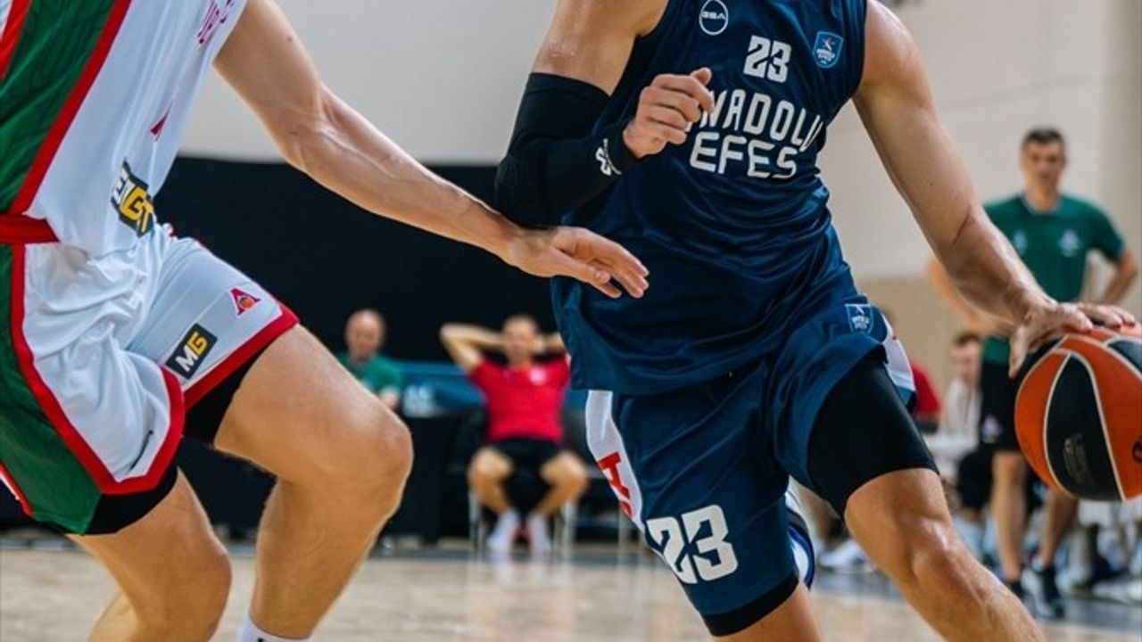 Gloria Pre-Season Games 2025: Lokomotiv Kuban 88-84 Anadolu Efes