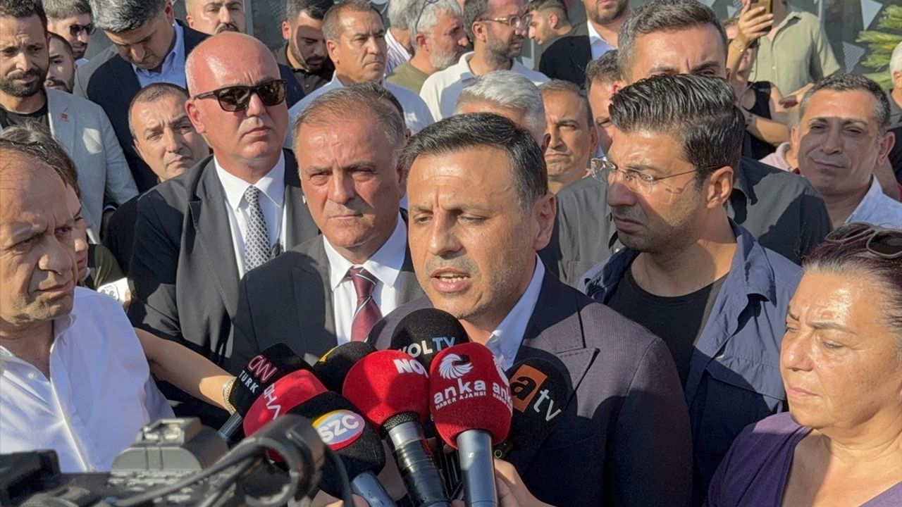 Güncelleme: İstanbul 45. Asliye Hukuk Mahkemesi, CHP İstanbul İl Yönetimini tedbiren görevden uzaklaştırdı