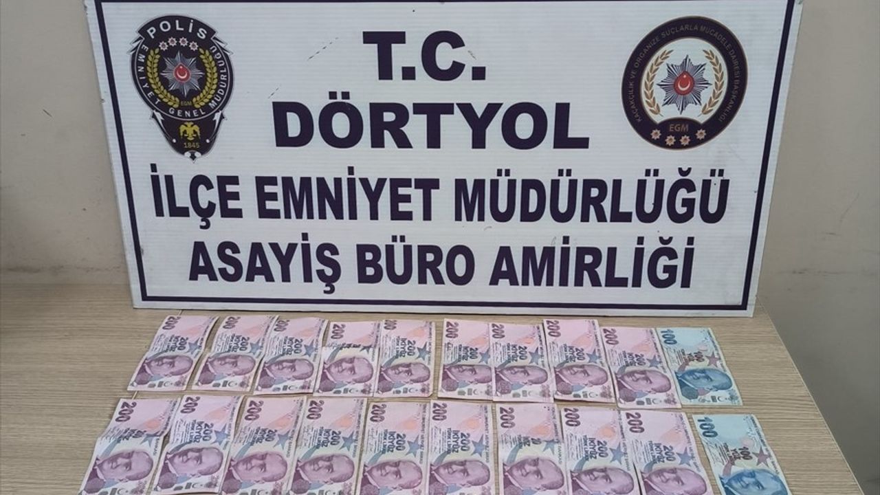 Hatay Dörtyol'da kumar operasyonu: 3 kişiye 27 bin 741 lira ceza