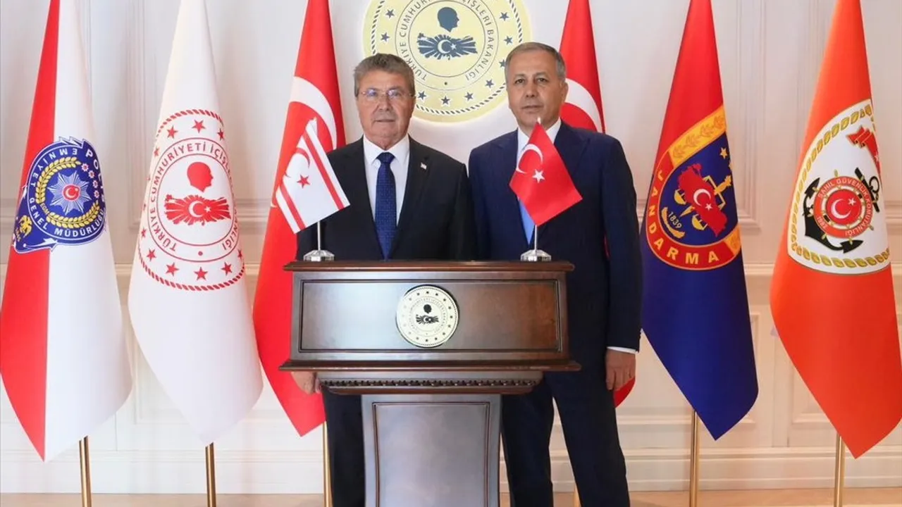 İçişleri Bakanı Yerlikaya, KKTC Başbakanı Ünal Üstel ile işbirliğini değerlendirdi