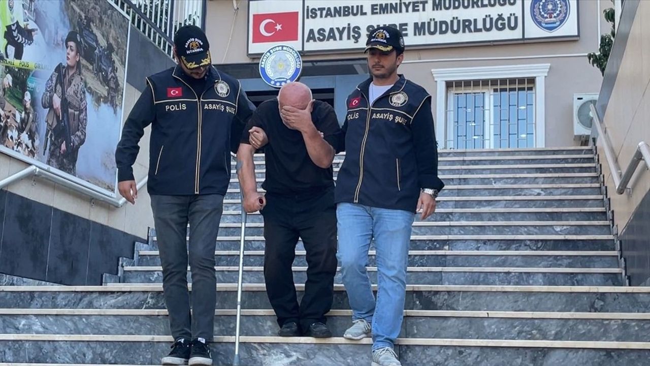 İstanbul'da 'change' ve parçalama yöntemiyle araç hırsızlığı: 4 zanlı tutuklandı