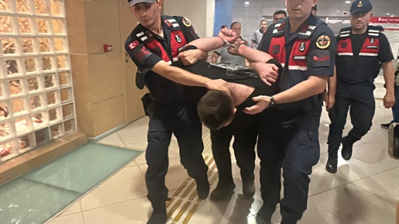 İstanbul'da Cumhuriyet Savcısı Ercan Kayhan'ı öldüren şüpheli Mustafa Can Gül adliyeye sevk edildi