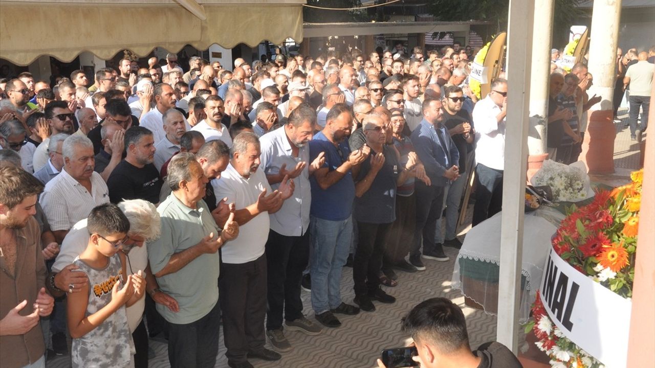 İzmir'de eğitim uçağının düşme anı güvenlik kamerasında kaydedildi