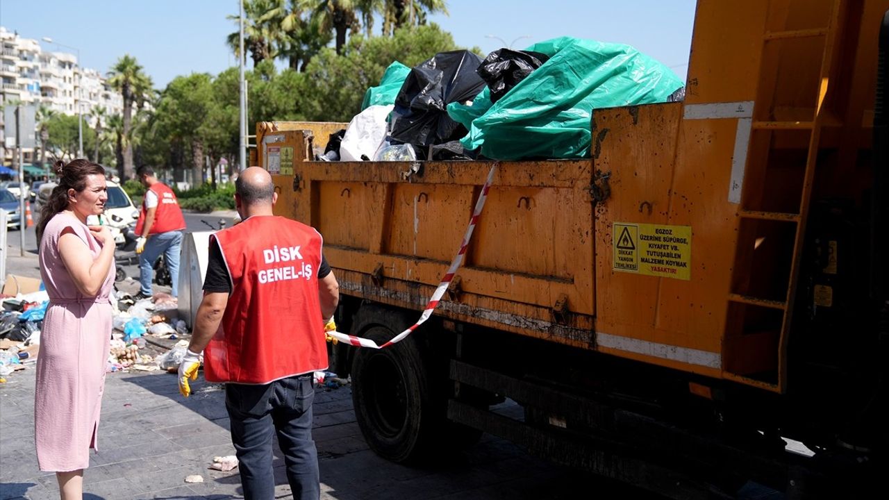 İzmir'de Karşıyaka ve Konak'ta çöp birikimi: Mahalle sakinleri ve işçiler çözüm istiyor
