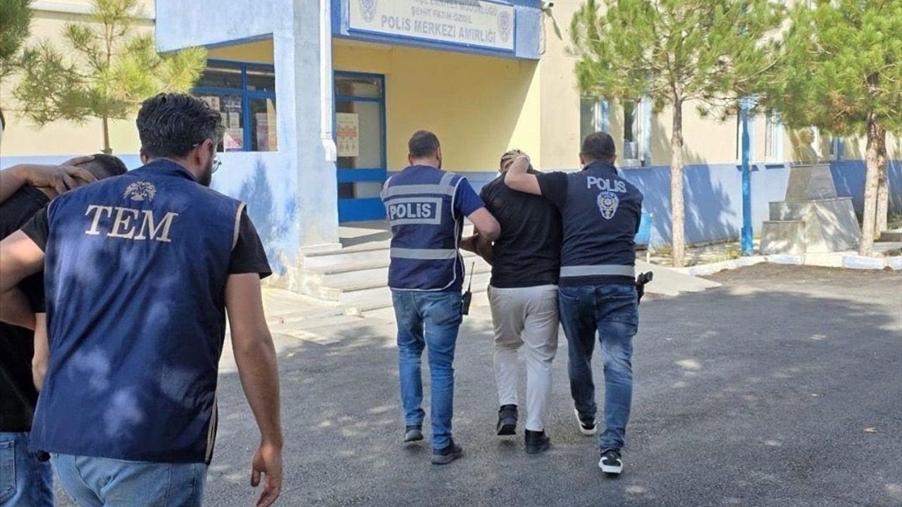 Kahramanmaraş Göksun'da iş yerini yakmaya çalıştığı iddiasıyla 2 zanlıdan 1'i tutuklandı