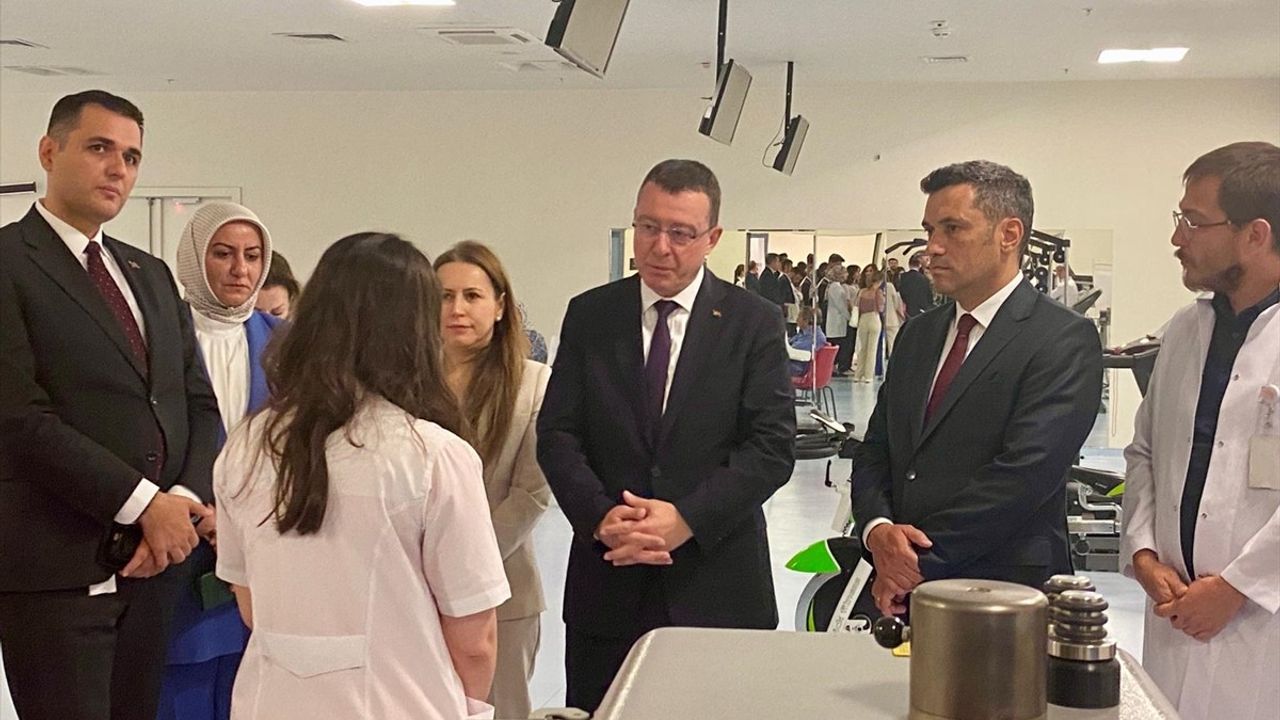 Kamu Hastaneleri Genel Müdürü Hakan Usta Eskişehir Şehir Hastanesini İnceledi