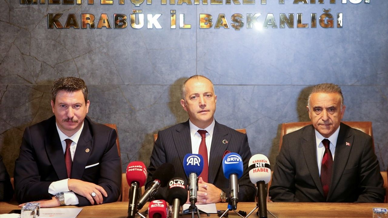 Karabük'te 'Terörsüz Türkiye: Asırlık Birlik, Sonsuz Kardeşlik' toplantısı gerçekleştirildi